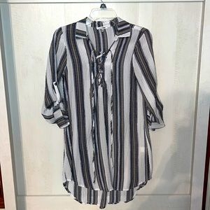 Fashion Nova Mid-Thigh Length Dress size SMALL